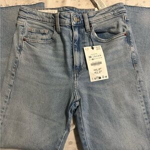 ZARA Light Blue Jeans - CROP FLARE